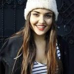 Hande Erçel Kilolarıyla Başı Dertte